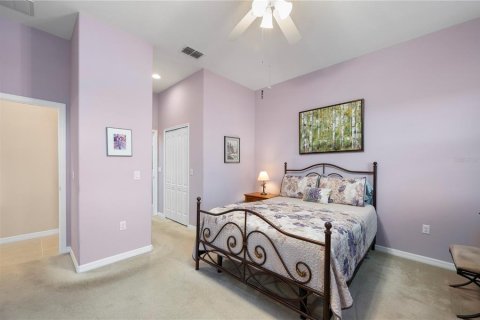 House in Port Charlotte, Florida 2 bedrooms, 128.86 sq.m. № 2393444 - photo 25