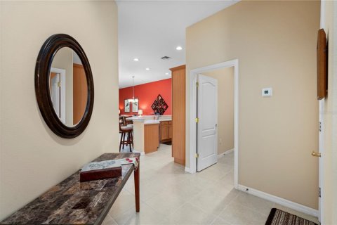 House in Port Charlotte, Florida 2 bedrooms, 128.86 sq.m. № 2393444 - photo 9