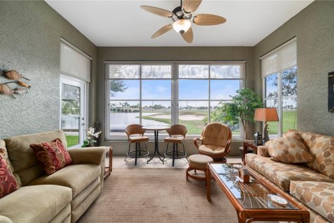 House in Port Charlotte, Florida 2 bedrooms, 128.86 sq.m. № 2393444 - photo 21