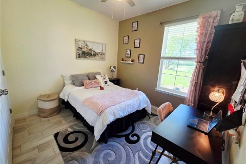 Casa en venta en Eustis, Florida, 4 dormitorios, 204.11 m2 № 2102476 - foto 23