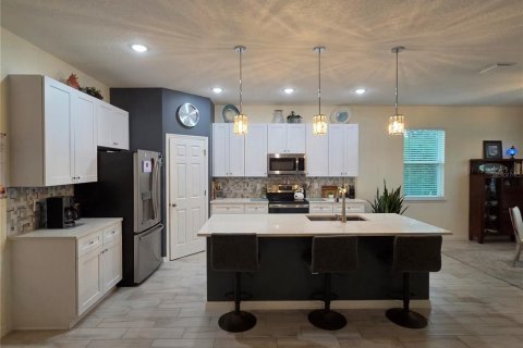 Casa en venta en Eustis, Florida, 4 dormitorios, 204.11 m2 № 2102476 - foto 11