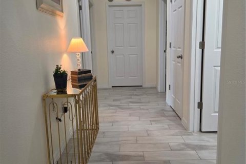 Casa en venta en Eustis, Florida, 4 dormitorios, 204.11 m2 № 2102476 - foto 22
