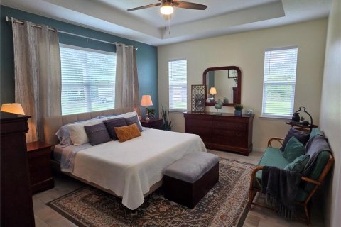 Casa en venta en Eustis, Florida, 4 dormitorios, 204.11 m2 № 2102476 - foto 18
