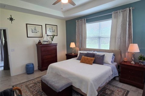 Casa en venta en Eustis, Florida, 4 dormitorios, 204.11 m2 № 2102476 - foto 17