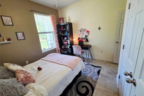 Casa en venta en Eustis, Florida, 4 dormitorios, 204.11 m2 № 2102476 - foto 24
