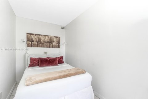Copropriété à vendre à Miami Beach, Floride: 1 chambre, 49.24 m2 № 2001365 - photo 15