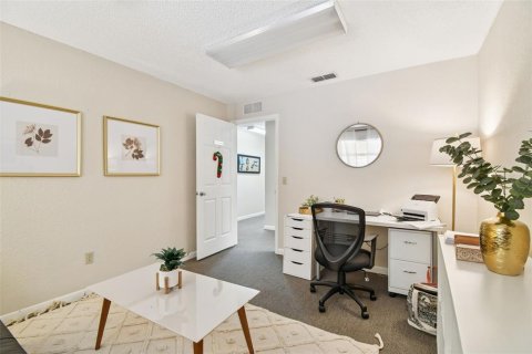 Immobilier commercial à vendre à Safety Harbor, Floride: 354.14 m2 № 2198972 - photo 12