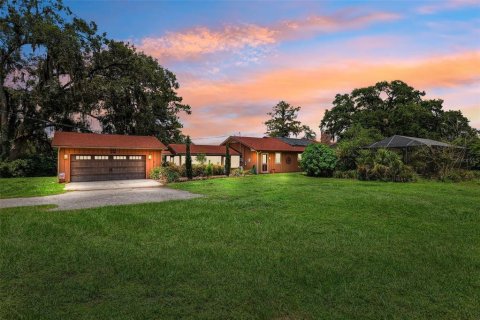 Casa en venta en Brooksville, Florida, 3 dormitorios, 197.88 m2 № 1817480 - foto 2