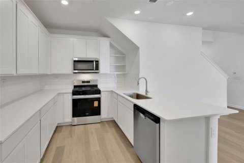 Townhouse in Saint Augustine, Florida 3 bedrooms, 163.51 sq.m. № 2330996 - photo 29