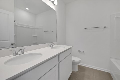 Townhouse in Saint Augustine, Florida 3 bedrooms, 163.51 sq.m. № 2330996 - photo 17