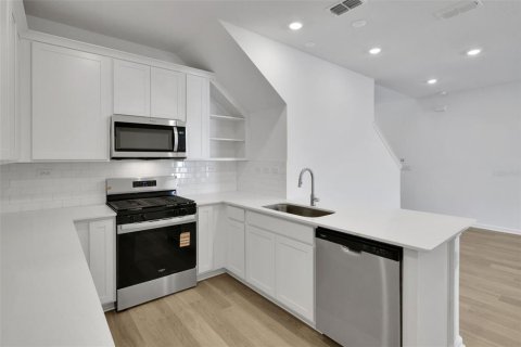 Townhouse in Saint Augustine, Florida 3 bedrooms, 163.51 sq.m. № 2330996 - photo 27
