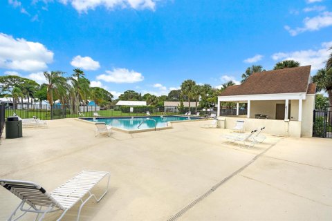 Villa ou maison à vendre à Jupiter, Floride: 3 chambres, 132.66 m2 № 2394775 - photo 16