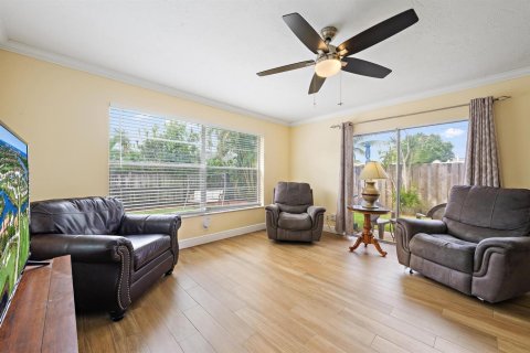 Villa ou maison à vendre à Jupiter, Floride: 3 chambres, 132.66 m2 № 2394775 - photo 12