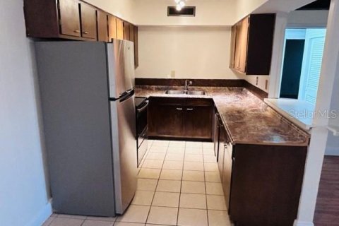 Condo in Orlando, Florida, 2 bedrooms  № 2143379 - photo 7