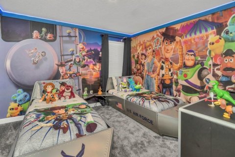 Villa ou maison à vendre à Kissimmee, Floride: 8 chambres, 398.46 m2 № 789824 - photo 12
