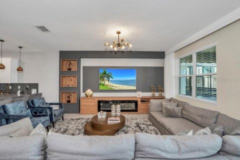 Villa ou maison à vendre à Kissimmee, Floride: 8 chambres, 398.46 m2 № 789824 - photo 7