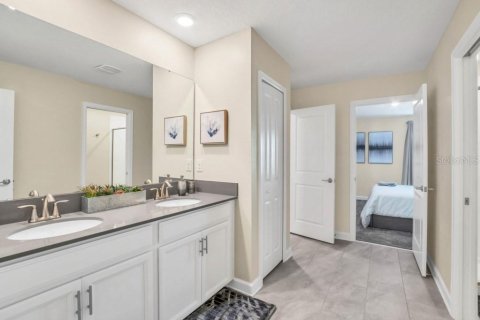 Villa ou maison à vendre à Kissimmee, Floride: 8 chambres, 398.46 m2 № 789824 - photo 29