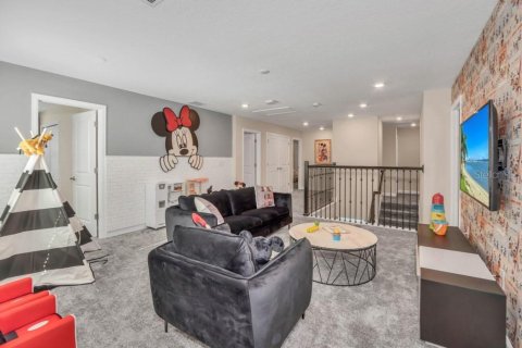 Villa ou maison à vendre à Kissimmee, Floride: 8 chambres, 398.46 m2 № 789824 - photo 20