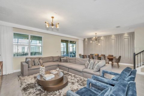 Villa ou maison à vendre à Kissimmee, Floride: 8 chambres, 398.46 m2 № 789824 - photo 8