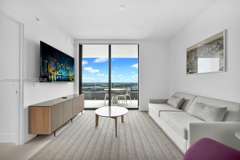 Condo à Miami, Floride, 3 chambres  № 2168762