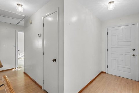 House in Lakeland, Florida 3 bedrooms, 136.01 sq.m. № 2426032 - photo 21