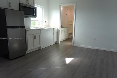 Купить виллу или дом в Лабель, Флорида 3 спальни, 130.71м2, № 1968453 - фото 21