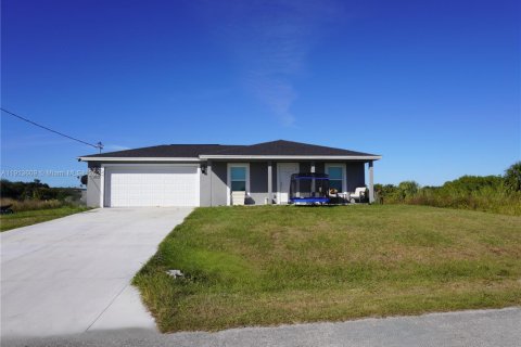 Купить виллу или дом в Лабель, Флорида 3 спальни, 130.71м2, № 1968453 - фото 28