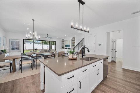 Купить виллу или дом в Лейкленд, Флорида 9 комнат, 274.06м2, № 2217585 - фото 8