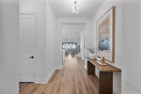 Купить виллу или дом в Лейкленд, Флорида 9 комнат, 274.06м2, № 2217585 - фото 5