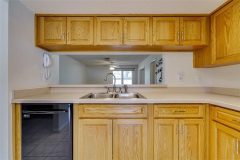 House in Pinellas Park, Florida 2 bedrooms, 105.17 sq.m. № 2208031 - photo 17