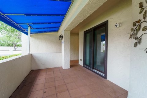 House in Pinellas Park, Florida 2 bedrooms, 105.17 sq.m. № 2208031 - photo 3