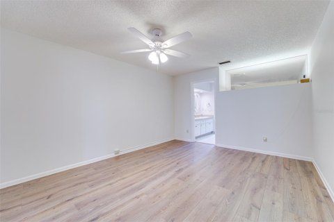 House in Pinellas Park, Florida 2 bedrooms, 105.17 sq.m. № 2208031 - photo 27