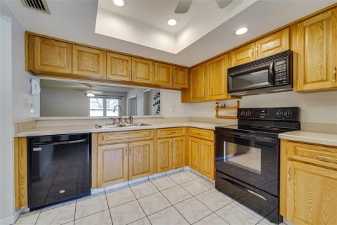 House in Pinellas Park, Florida 2 bedrooms, 105.17 sq.m. № 2208031 - photo 16