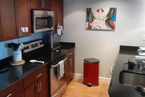 Condominio en Fort Lauderdale, Florida, 2 dormitorios  № 2084489