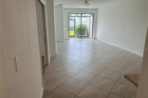 Villa ou maison à louer à Bradenton, Floride: 3 chambres, 131.36 m2 № 2388826 - photo 3