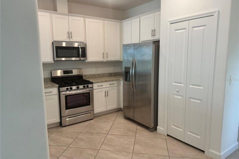 Villa ou maison à louer à Bradenton, Floride: 3 chambres, 131.36 m2 № 2388826 - photo 7