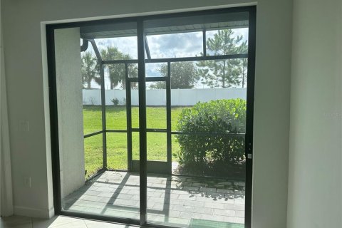Villa ou maison à louer à Bradenton, Floride: 3 chambres, 131.36 m2 № 2388826 - photo 4