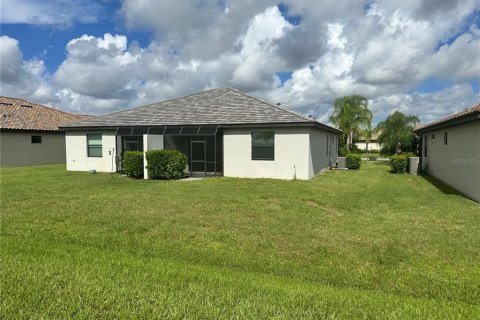 Villa ou maison à louer à Bradenton, Floride: 3 chambres, 131.36 m2 № 2388826 - photo 12