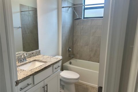 Villa ou maison à louer à Bradenton, Floride: 3 chambres, 131.36 m2 № 2388826 - photo 21