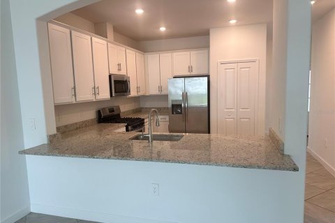 Villa ou maison à louer à Bradenton, Floride: 3 chambres, 131.36 m2 № 2388826 - photo 6