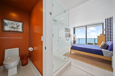 Снять в аренду кондоминиум в Майами, Флорида 2 спальни, 102.56м2, № 1988725 - фото 19