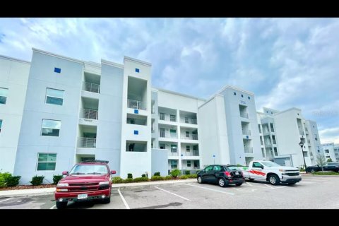 Condo in Kissimmee, Florida, 3 bedrooms № 2351743