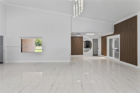 Casa en venta en Davie, Florida, 4 dormitorios, 248.42 m2 № 1820194 - foto 16