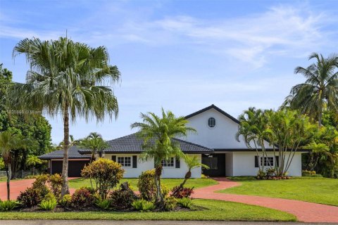 Casa en venta en Davie, Florida, 4 dormitorios, 248.42 m2 № 1820194 - foto 1
