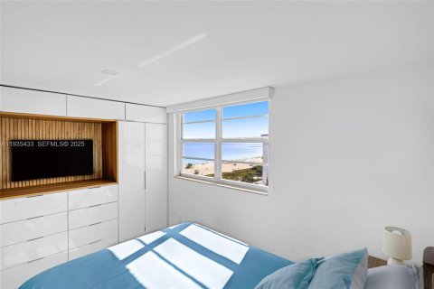 Condominio en venta en Miami Beach, Florida, 1 dormitorio, 59.92 m2 № 2037704 - foto 26