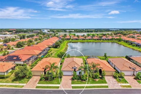 Casa en venta en Venice, Florida, 4 dormitorios, 188.13 m2 № 2152037 - foto 4