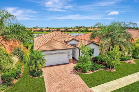 Casa en Venice, Florida 4 dormitorios, 188.13 m2 № 2152037