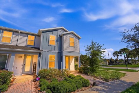 Adosado en venta en Orlando, Florida, 4 dormitorios, 172.89 m2 № 2416780 - foto 3