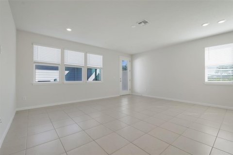 Adosado en venta en Orlando, Florida, 4 dormitorios, 172.89 m2 № 2416780 - foto 7