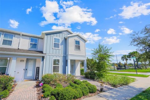 Adosado en venta en Orlando, Florida, 4 dormitorios, 172.89 m2 № 2416780 - foto 2